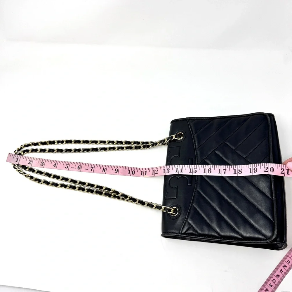 Tory Burch Alexa Medium Convertible Shoulder Bag - Black Quilted Leather